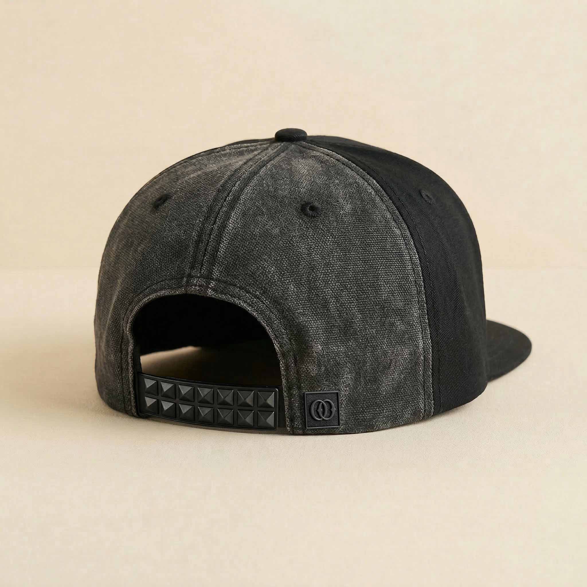 Collectors Edition, back with 2-Row Pyramid Strap